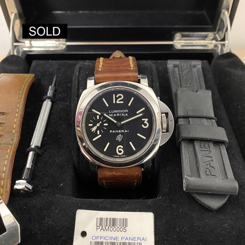 Panerai Luminor Marina Logo